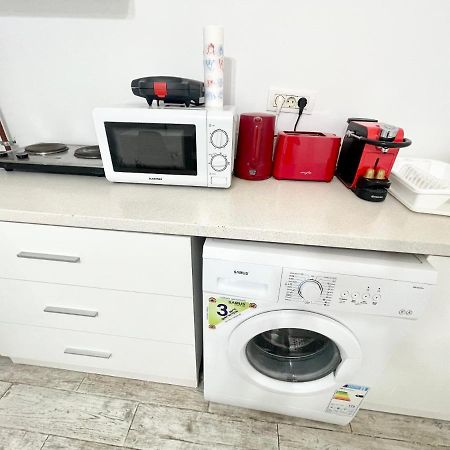 Temple 4 Apartment Bucharest Luaran gambar