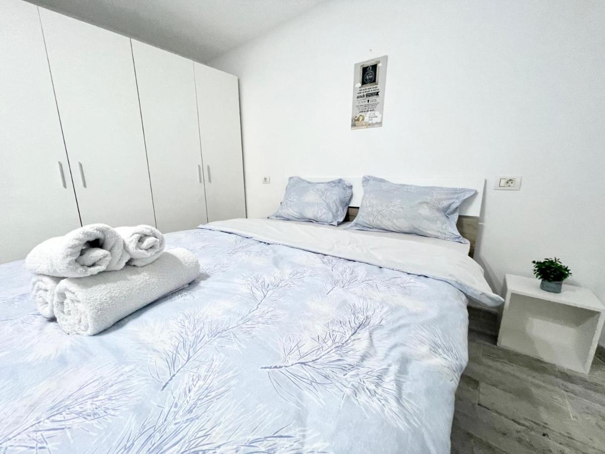 Temple 4 Apartment Bucharest Luaran gambar